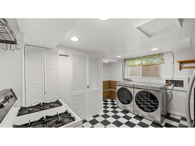 1802 E Uintah St, Colorado Springs, CO 80909