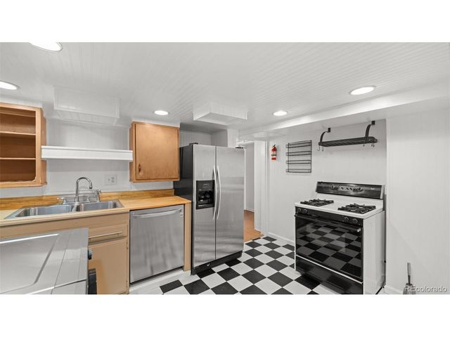1802 E Uintah St, Colorado Springs, CO 80909