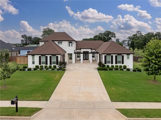 402 Birkshire Road, Cave Springs, AR 72718