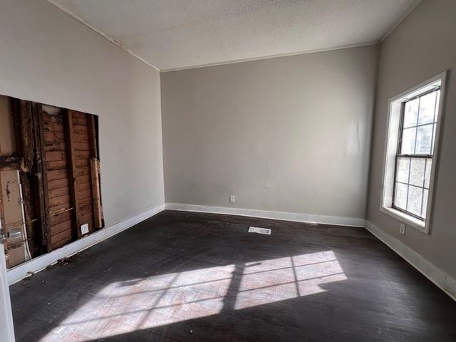 1694 WALKER AVE, Memphis, TN 38114