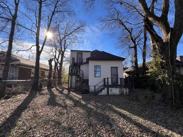 1694 WALKER AVE, Memphis, TN 38114