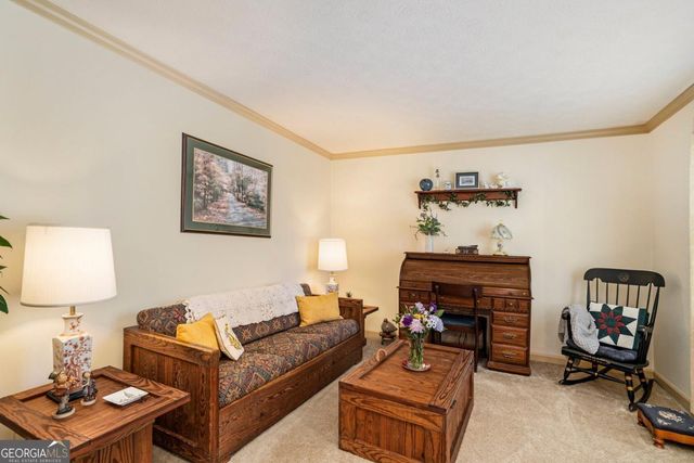 2260 Deer Oaks Trail, Lawrenceville, GA 30044
