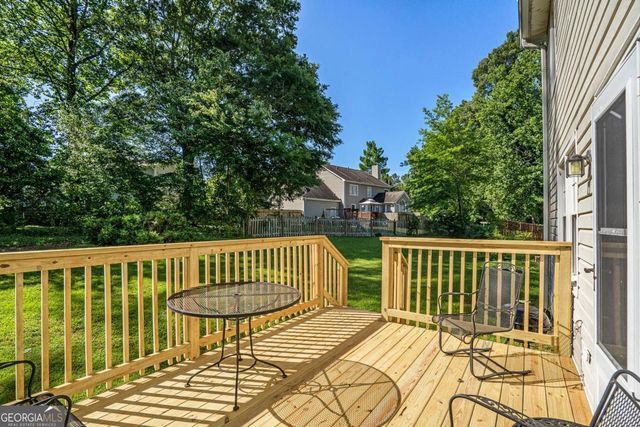 2260 Deer Oaks Trail, Lawrenceville, GA 30044