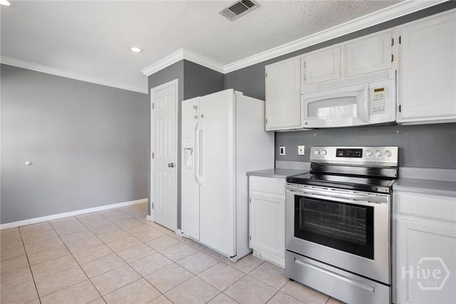 24 Saint Ives Drive, Savannah, GA 31419