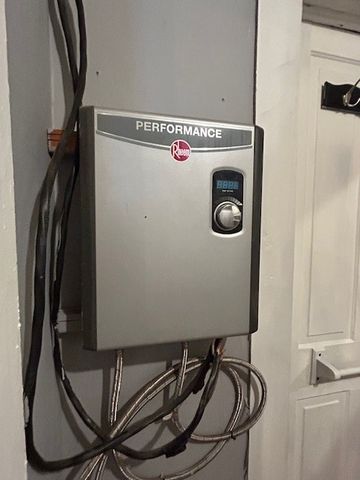 401 E Spruce Street, Whitewright, TX 75491