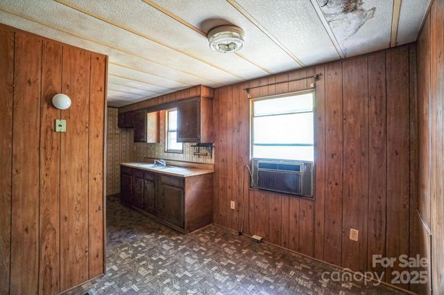 5091 Fairview Church Road, Lincolnton, NC 28092
