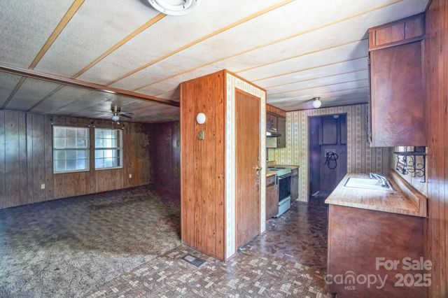 5091 Fairview Church Road, Lincolnton, NC 28092
