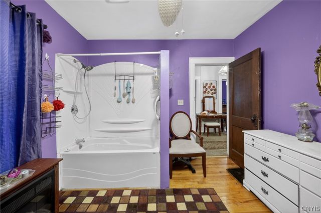 204 Parkway Drive, Syracuse, NY 13207