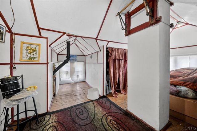 204 Parkway Drive, Syracuse, NY 13207
