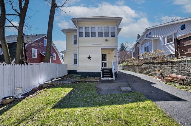 204 Parkway Drive, Syracuse, NY 13207