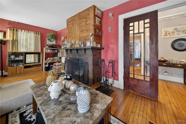 204 Parkway Drive, Syracuse, NY 13207