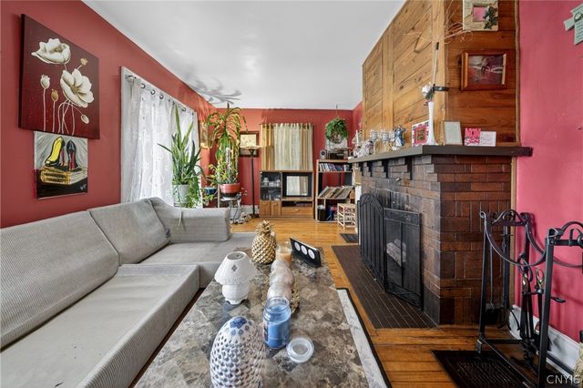 204 Parkway Drive, Syracuse, NY 13207