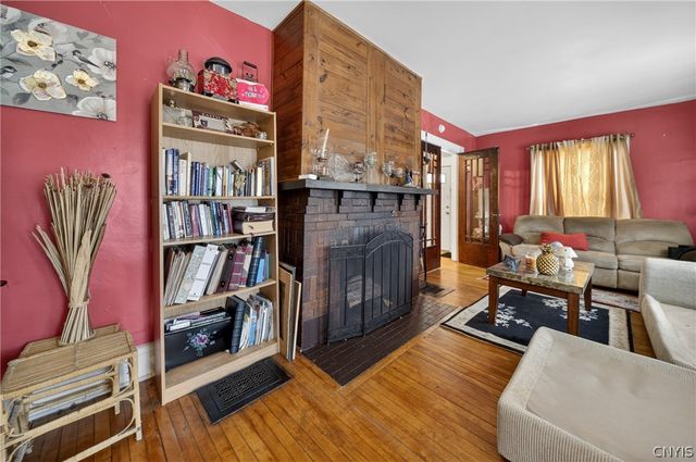 204 Parkway Drive, Syracuse, NY 13207
