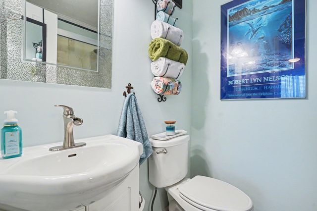 4445 Kingsport Rd Unit 101, Little River, SC 29566