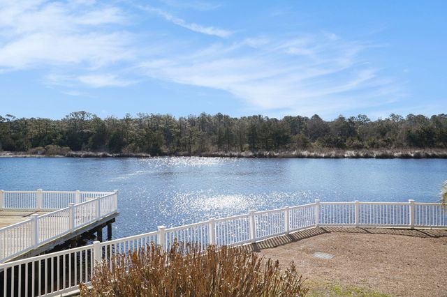 4445 Kingsport Rd Unit 101, Little River, SC 29566