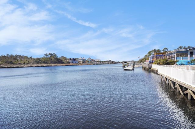 4445 Kingsport Rd Unit 101, Little River, SC 29566