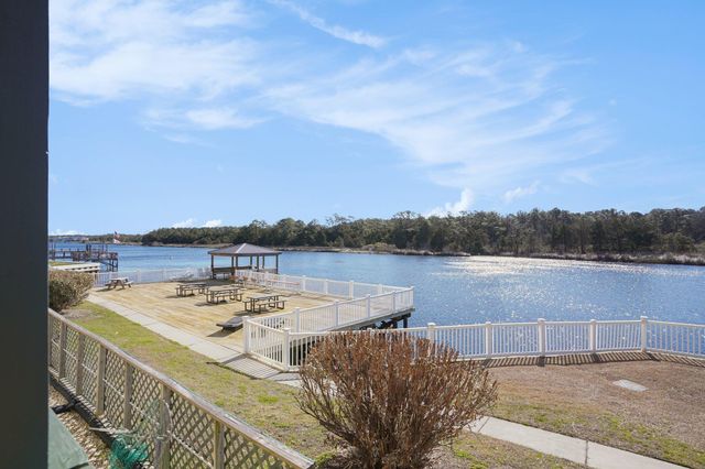 4445 Kingsport Rd Unit 101, Little River, SC 29566