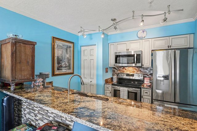 4445 Kingsport Rd Unit 101, Little River, SC 29566