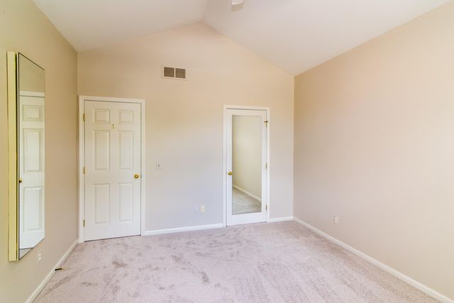 1989 Stonebridge Drive N, Pittsfield Charter Twp, MI 48108