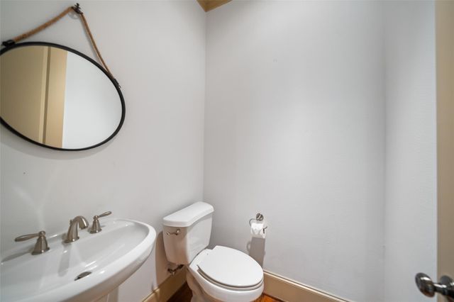 4607 Regent Manor Drive, Kingwood, TX 77345