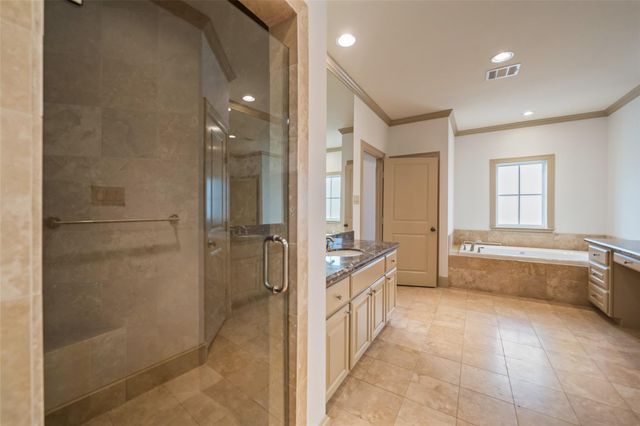 4607 Regent Manor Drive, Kingwood, TX 77345