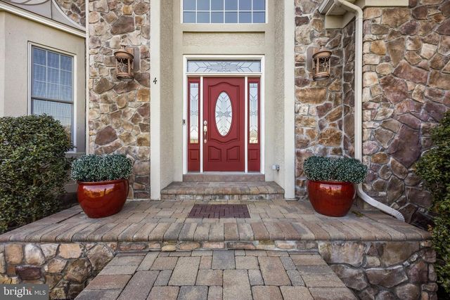 4 HADDINGTON WAY, Medford, NJ 08055