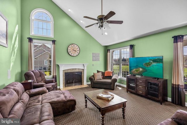 4 HADDINGTON WAY, Medford, NJ 08055