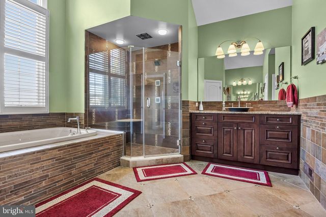 4 HADDINGTON WAY, Medford, NJ 08055