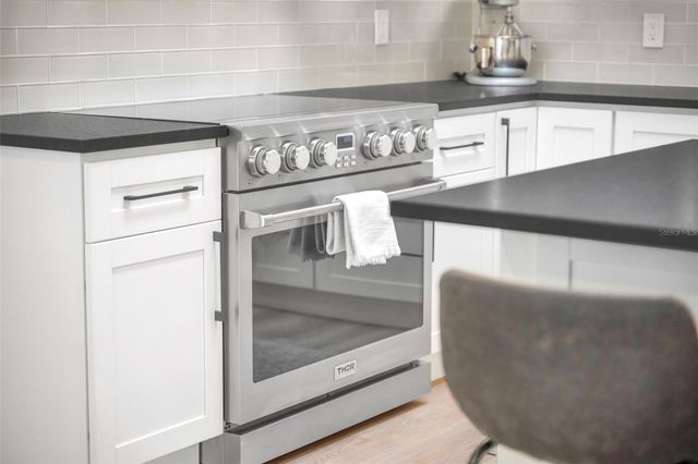 853 PINE SHADOW DRIVE, Apopka, FL 32712