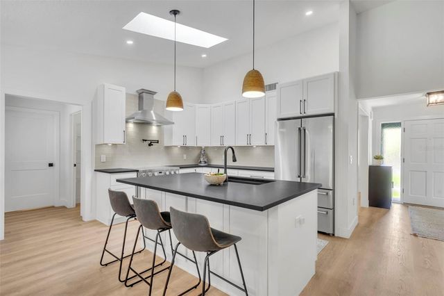 853 PINE SHADOW DRIVE, Apopka, FL 32712