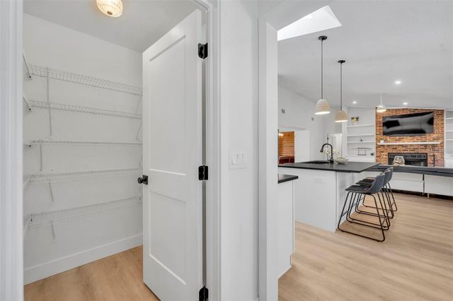 853 PINE SHADOW DRIVE, Apopka, FL 32712