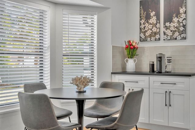 853 PINE SHADOW DRIVE, Apopka, FL 32712