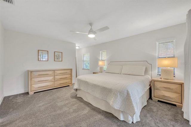 853 PINE SHADOW DRIVE, Apopka, FL 32712