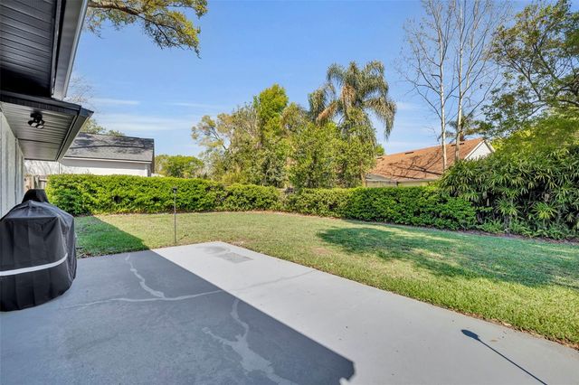 853 PINE SHADOW DRIVE, Apopka, FL 32712