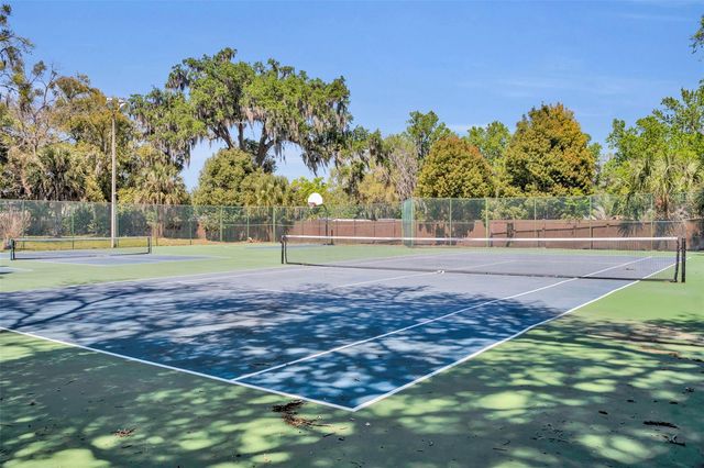 853 PINE SHADOW DRIVE, Apopka, FL 32712