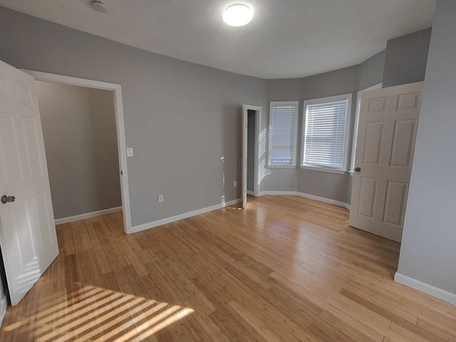 30 Vine St 2, Haverhill, MA 01830