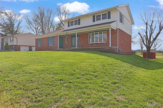 1606 Fairway Drive, O'fallon, IL 62269