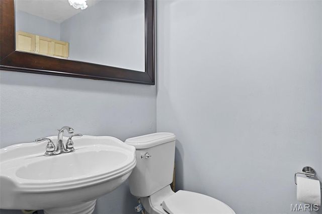 1606 Fairway Drive, O'fallon, IL 62269