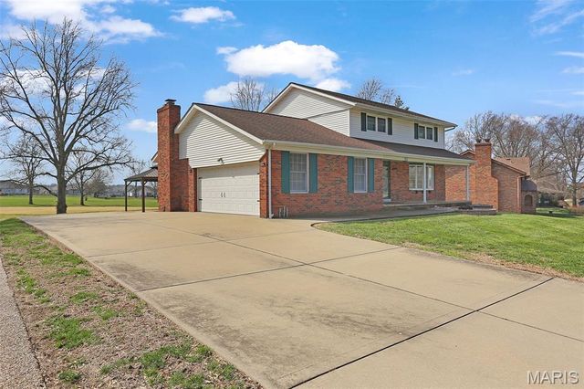 1606 Fairway Drive, O'fallon, IL 62269