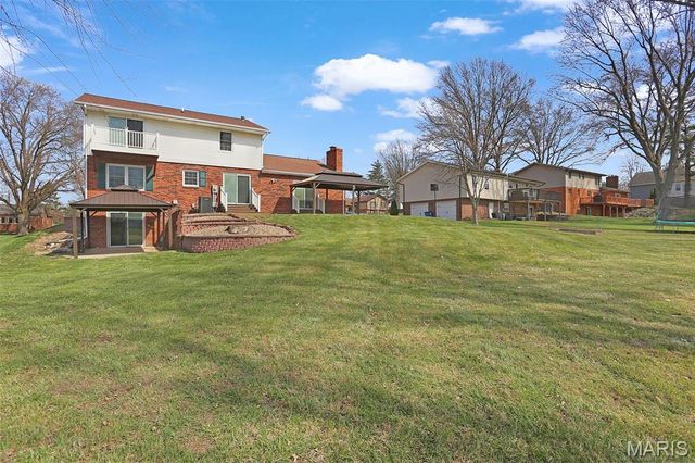 1606 Fairway Drive, O'fallon, IL 62269