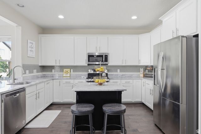 10338 S VENENZIA WAY, South Jordan, UT 84095