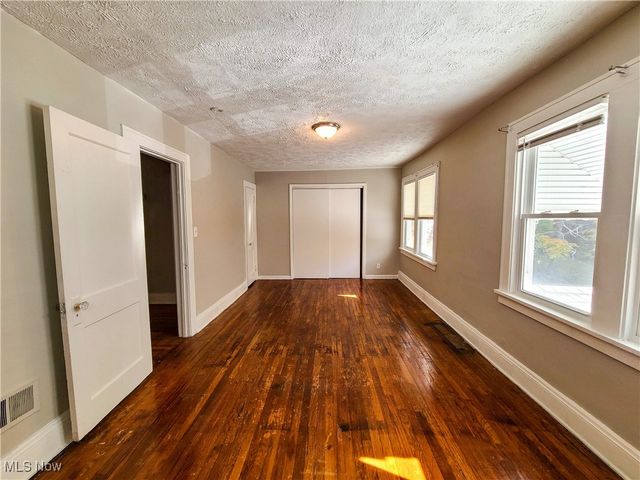 24691 Hawthorne, Euclid, OH 44117