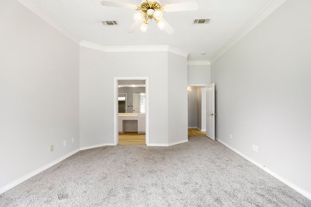 3632 Stone Creek Lane S, Fort Worth, TX 76137