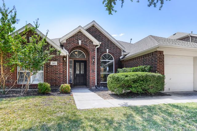 3632 Stone Creek Lane S, Fort Worth, TX 76137