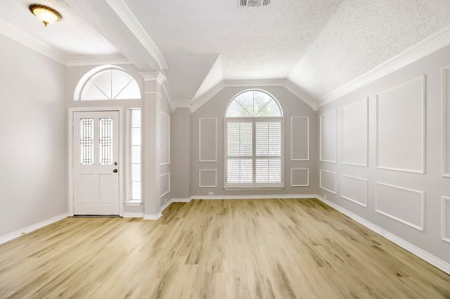 3632 Stone Creek Lane S, Fort Worth, TX 76137