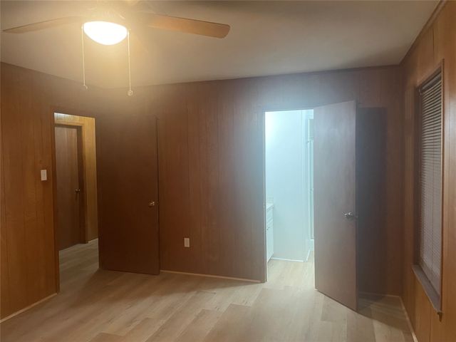 805 S Bradford Street, Overton, TX 75684