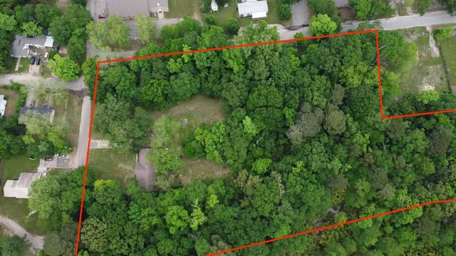 805 S Bradford Street, Overton, TX 75684