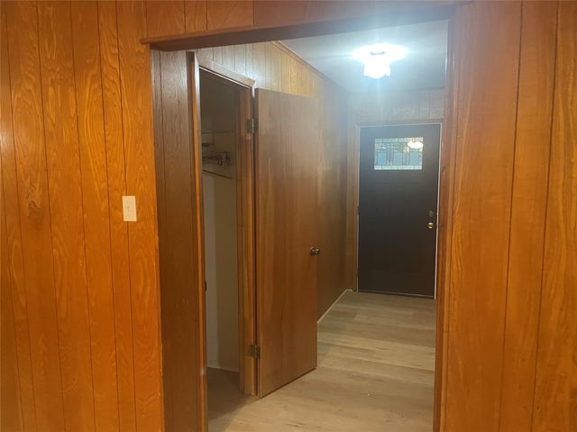 805 S Bradford Street, Overton, TX 75684