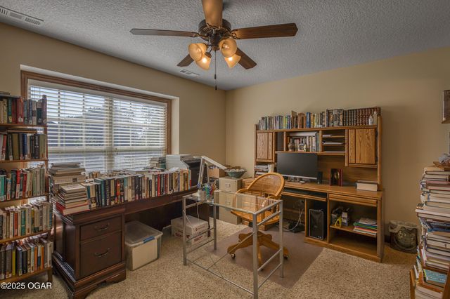 2412 Windrose Lane, Joplin, MO 64804