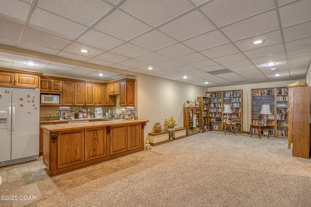 2412 Windrose Lane, Joplin, MO 64804